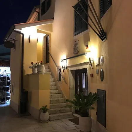Apartment Medea
