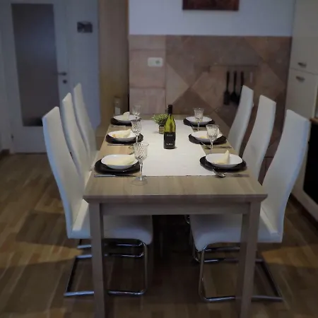 Medea Apartment